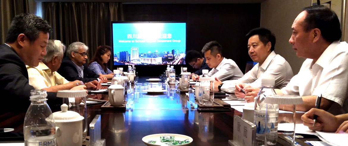 集团党委副书记、副董事长、总经理杨川会见印度靛蓝集团执行董事卡皮尔·巴蒂亚先生一行