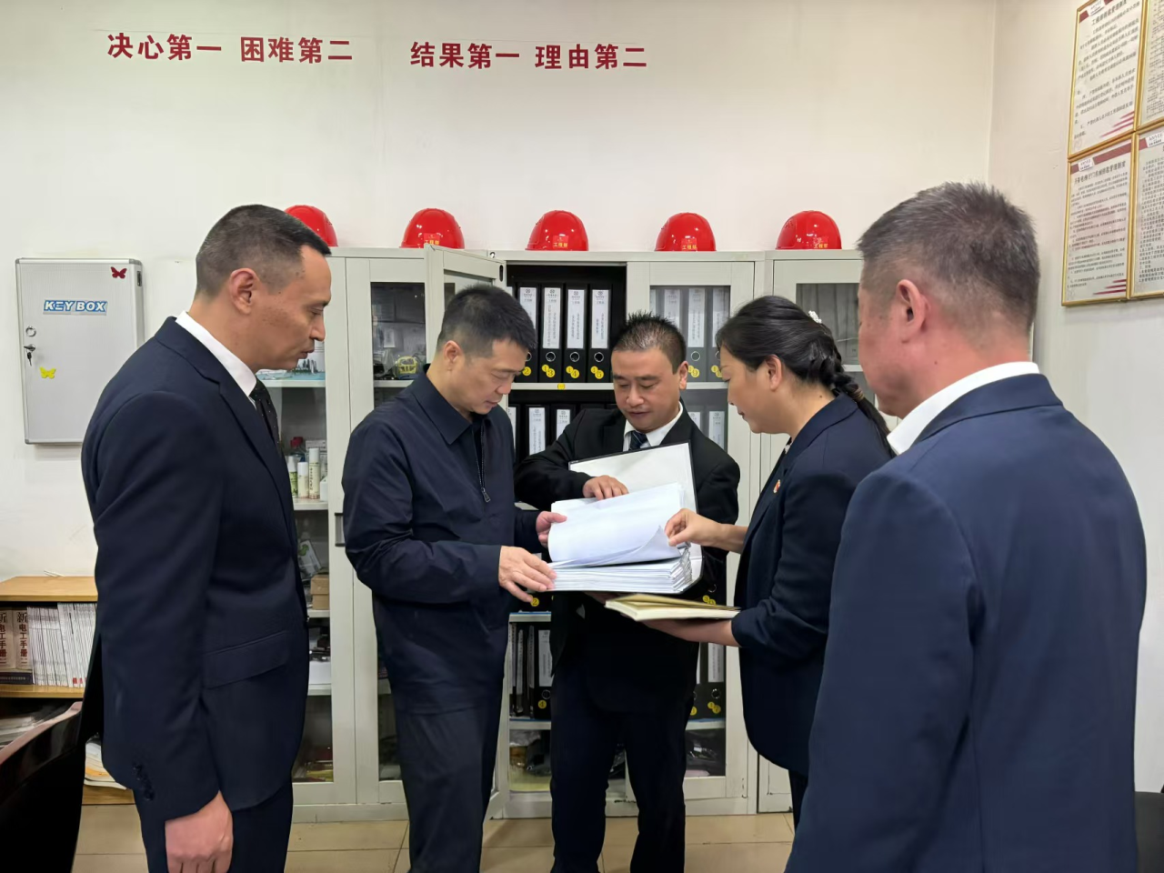 省尊龙凯时集团党委书记、董事长游勇国庆节期间调研督导旗下酒店经营及安全生产工作